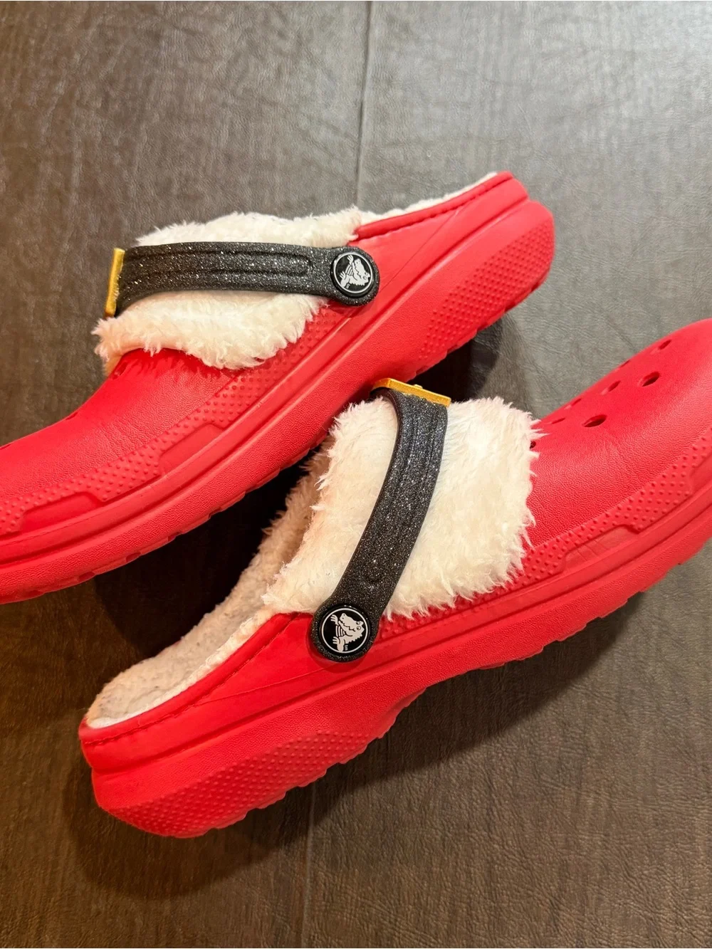 Christmas Santa Claus Red Faux-Fur Lined Clog Crocs Mules Size Junior 6